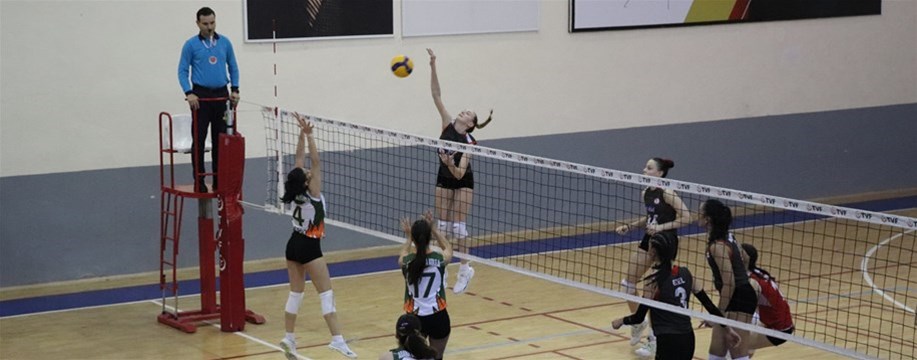 OKUL SPORLARI VOLEYBOL YARI FİNAL MÜSABAKALARI KARAMAN’DA BAŞLIYOR!