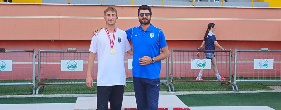 KARAMANLI ATLETLERDEN MERSİN’DE MADALYA YAĞMURU