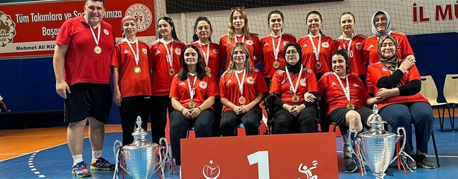 KARAMAN KADIN OTURARAK VOLEYBOL TAKIMI TÜRKİYE ŞAMPİYONU OLDU