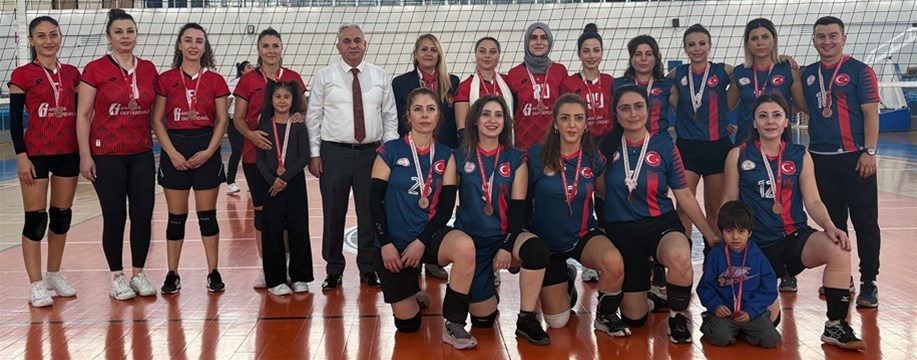 3. KAMU SPOR OYUNLARI BÖLGE FİNALLERİ KARAMAN’DA TAMAMLANDI