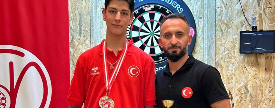 ENES MALİK AKGÖZ AVUSTURYA’DAN 3 MADALYA İLE DÖNDÜ